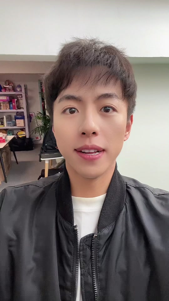 悦儿考上博士了吗_马树和悦儿是不是退出了小伶玩具