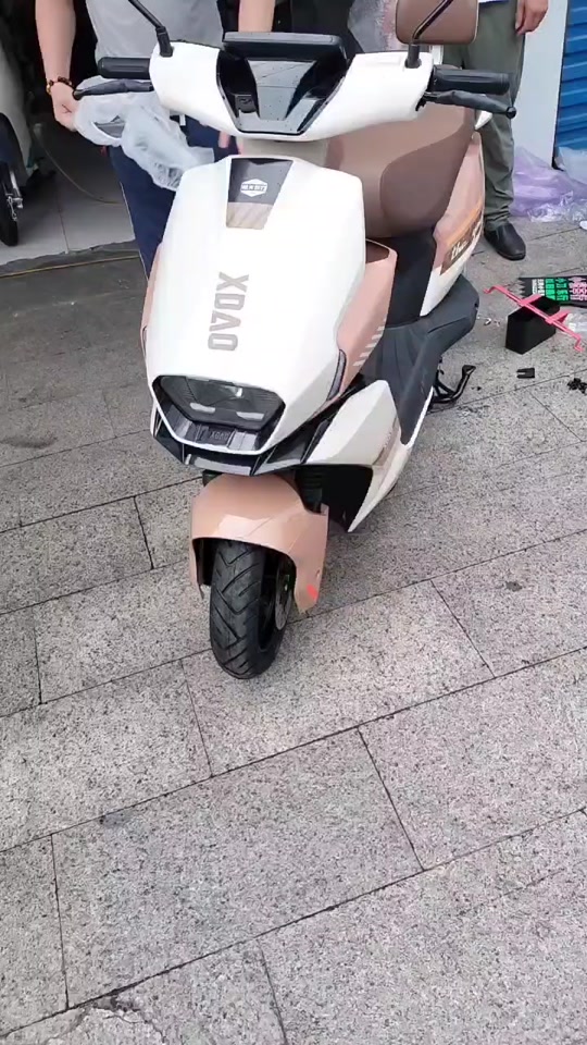 小刀青蜂侠超标电动车吗 - 抖音