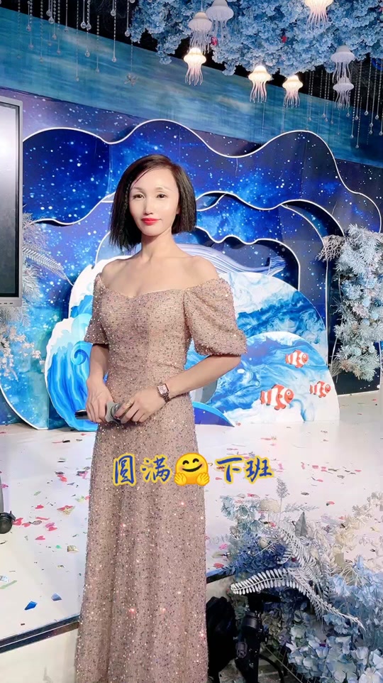 主持人璐璐姐姐简历_璐璐主持人