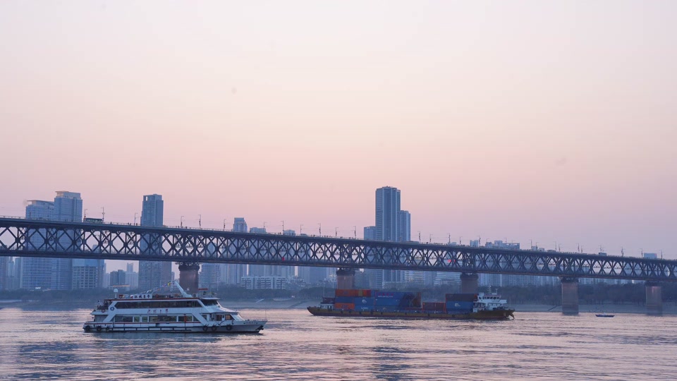 黄冈密卷女主是谁_黄冈密卷女主角_黄冈密卷谁出的 - 抖音