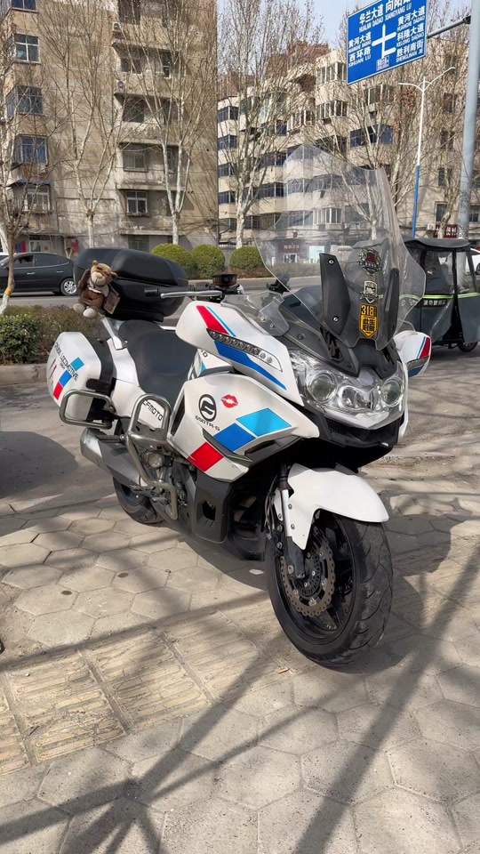 rg600赛科龙对比国宾650 - 抖音