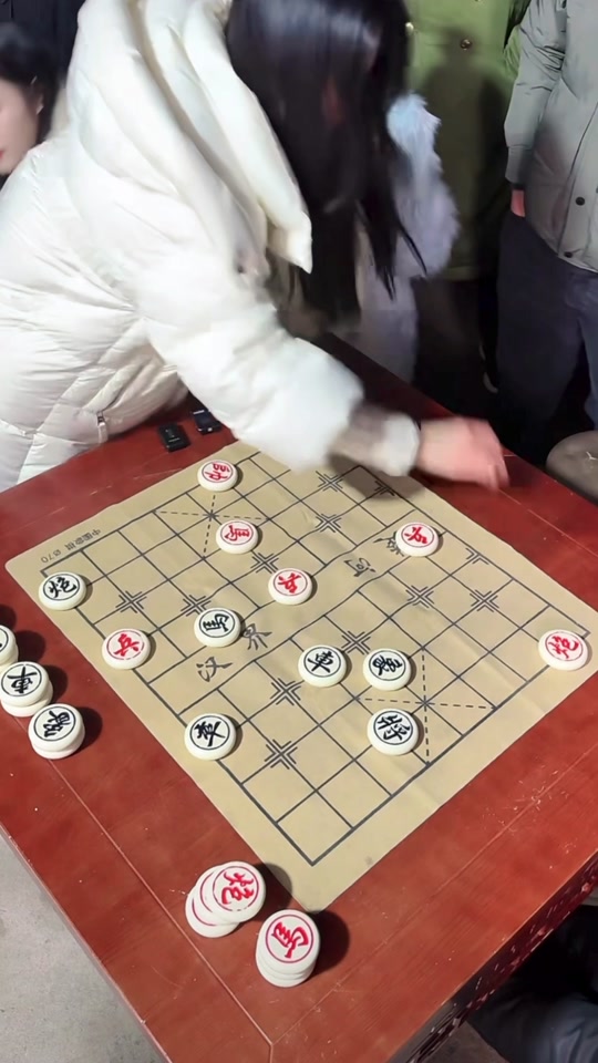 铁锤名酒小号:这一局下的可真好#王铁锤 #中国象棋 #棋逢对手 #下棋