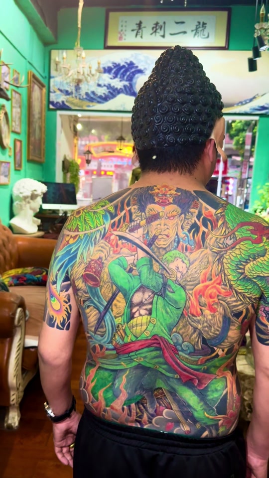 索隆三头六臂阿修罗