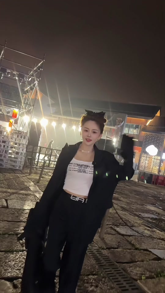 花姐合肥演唱会门票在哪购买 - 抖音