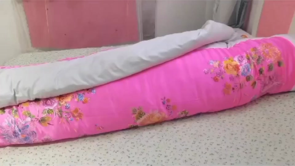 绸缎特厚被子包裹