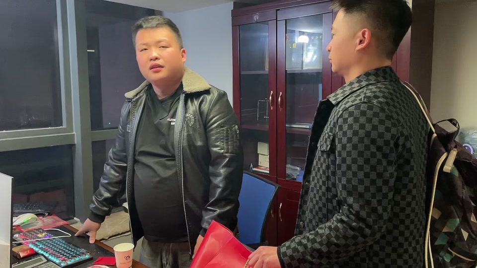 天津贺哥:中端诚信