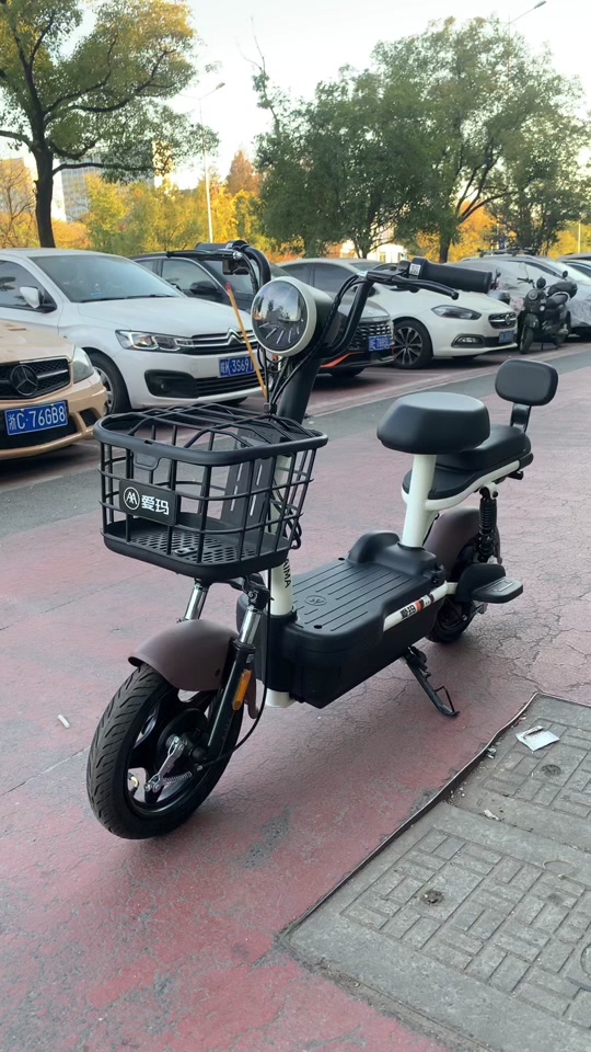 爱玛欢乐豆可以用5个大电池吗 - 抖音