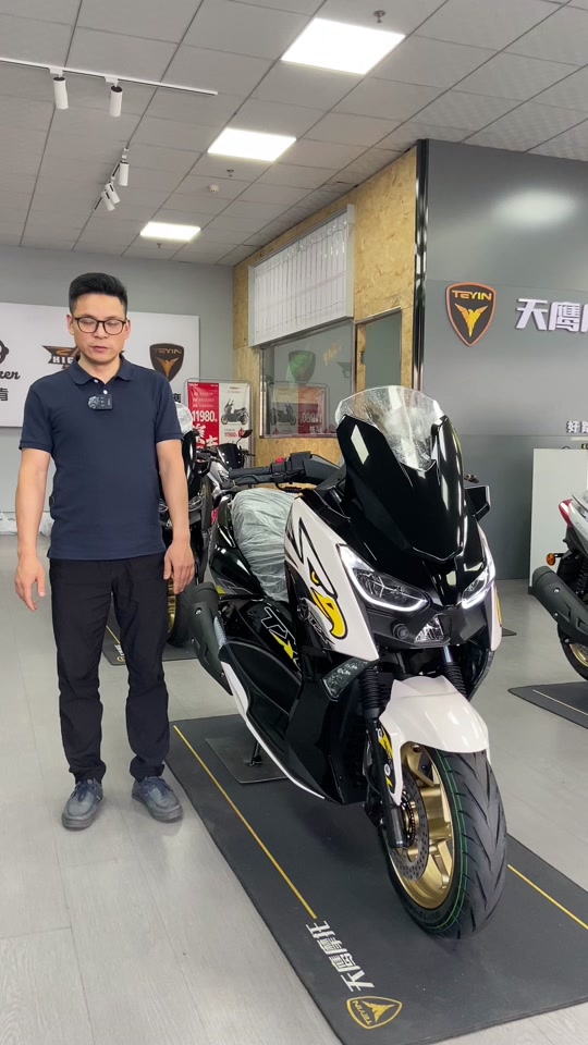 天鹰tx250变色龙豪华配置 - 抖音