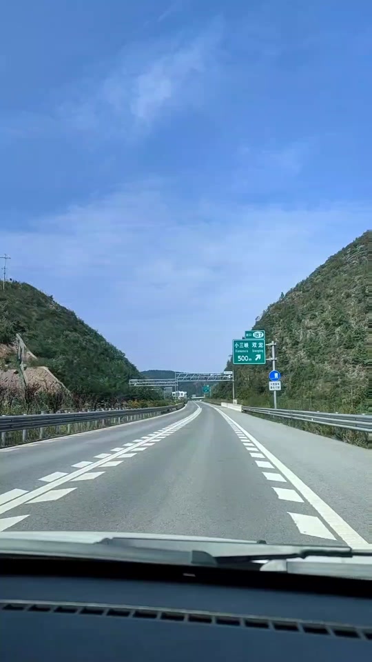 2024年重庆免过路费的时间 - 抖音