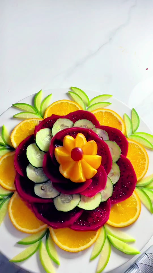 火龙果橙子花式拼盘!