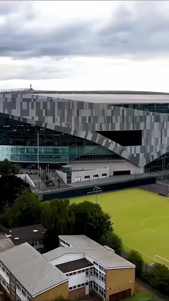 (球场|航拍):#伦敦 新白鹿巷球场 容量62000人 启用于 是英超劲旅