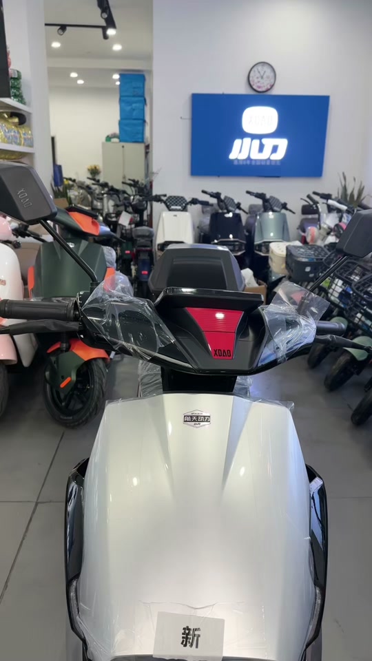 小刀青蜂侠超标电动车吗 - 抖音