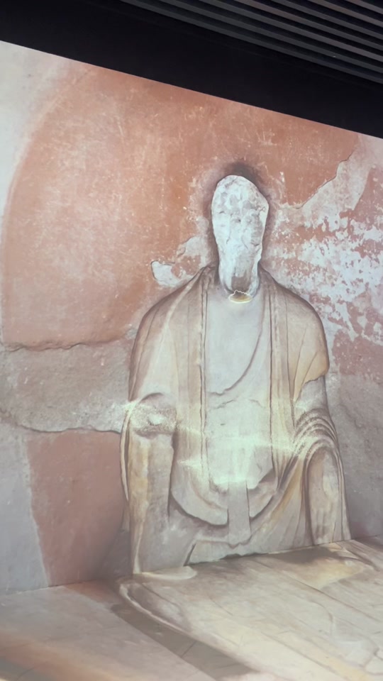 天龙山石窟佛头回归