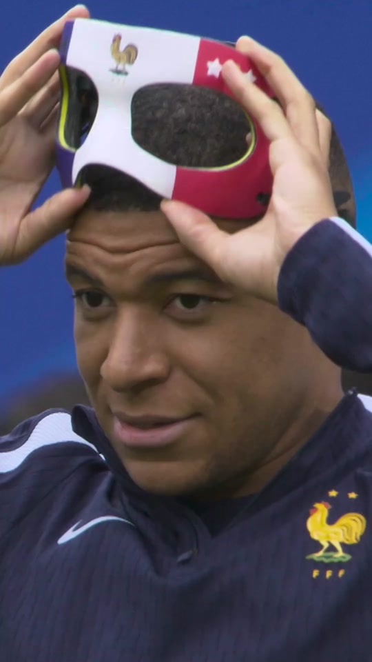 忍者神龟姆巴佩对比图面具 - 抖音