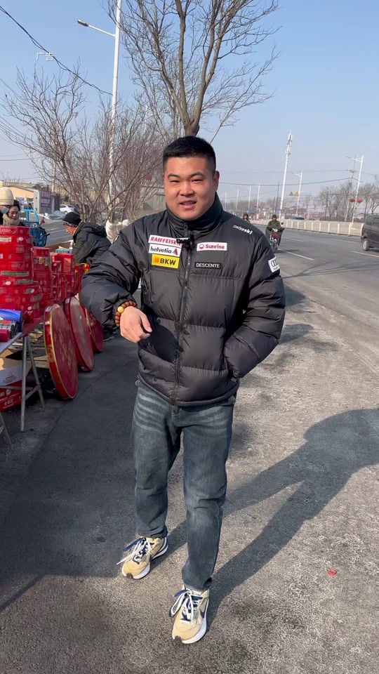 大红鹰鞭炮一箱多少盒_大红鹰鞭炮一箱多少盒子_大红鹰鞭炮哪里有卖