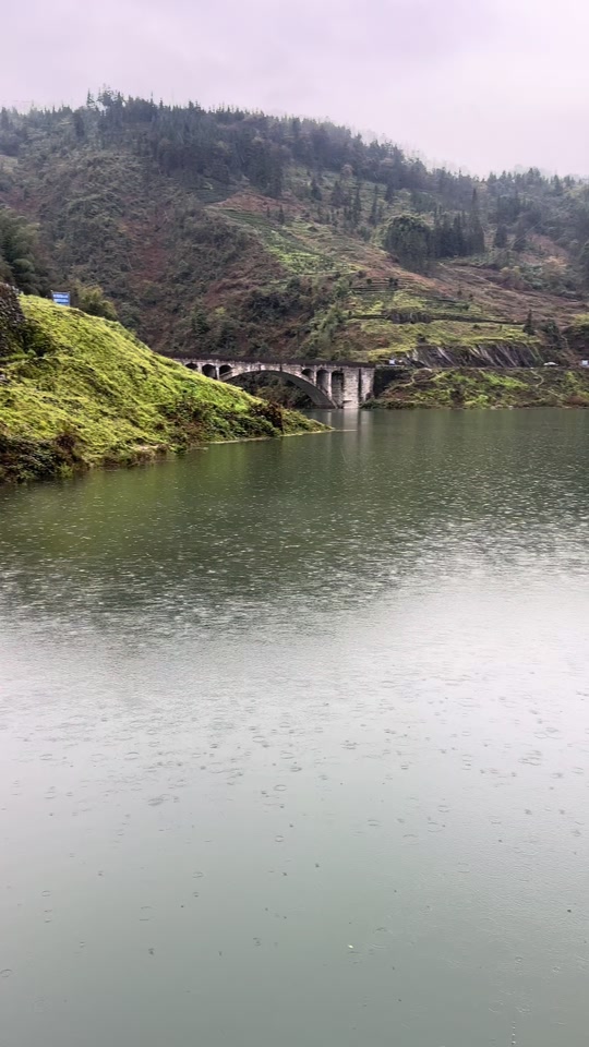 高洞子水库钓鱼