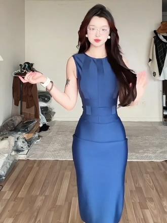 | 瑞秋深蓝 | Jiajia佳佳原创 腰部编织紧身弹力包臀连衣裙优雅#春季穿搭 #辣妹穿搭 #一套好的衣服可以让你不动声色的美 #显瘦穿搭 #时髦精