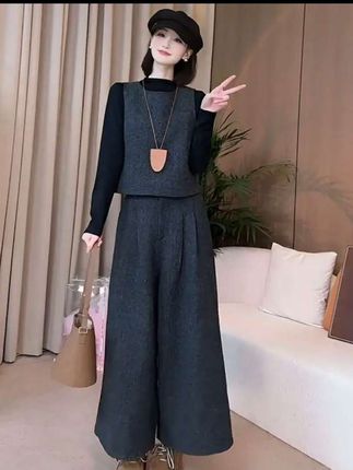 #流光机能风穿搭太有生命力了 秋冬季新款时尚马甲套装气质九分阔腿裤三件套#时尚气质穿搭 #穿出自信穿出美丽 #简约大气 #穿出女人味