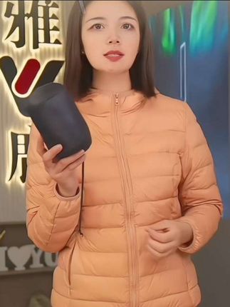 #穿搭 #秋冬穿搭 #羽绒服#洋气减龄#谁穿都好看
