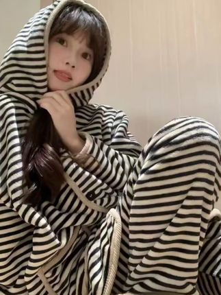 #条纹控#睡衣套装#可外穿家居服#柔软舒适#谁穿谁好看系列