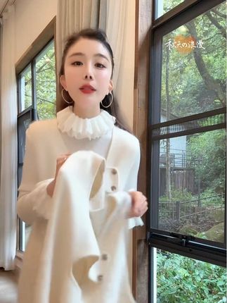#温柔穿搭 #时尚单品 #秋冬穿搭 #小众设计感 #背心裙