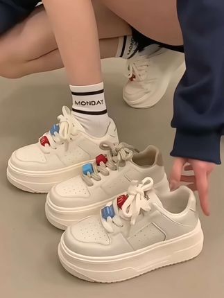 #哎呦喂你鞋真好看 厚底增高透气小白鞋女2025秋季新款时尚百搭舒适运动休闲板鞋