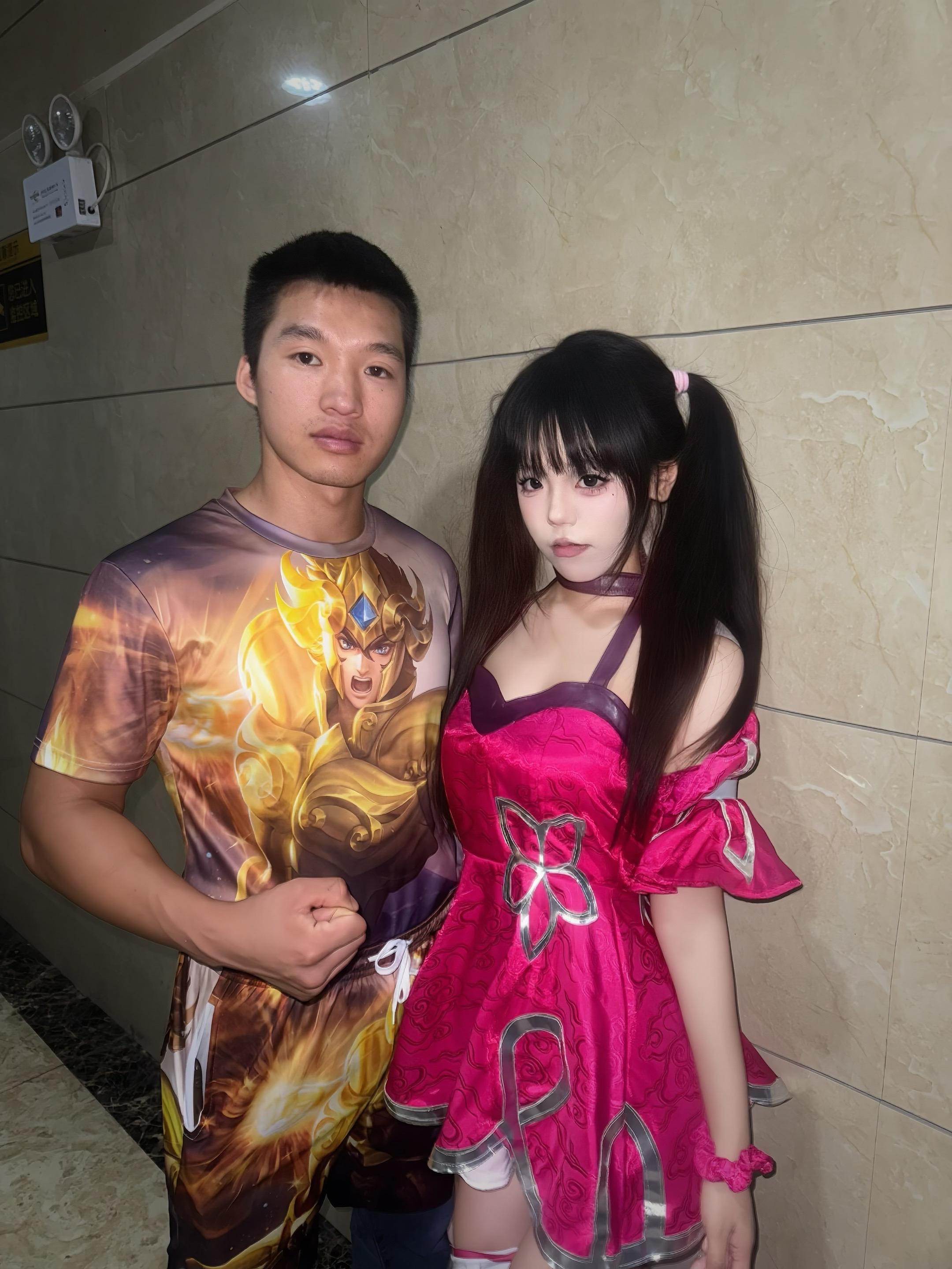 圣斗士会永远守护大地的爱与和平