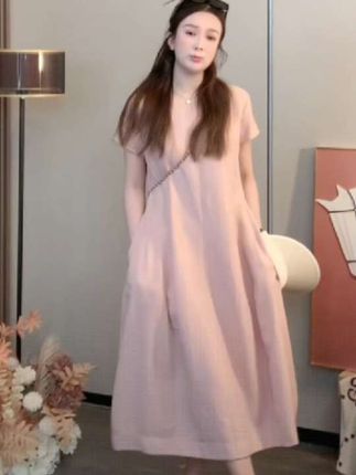 #优雅气质 #连衣裙女 #洋气上档次 #穿出高级感