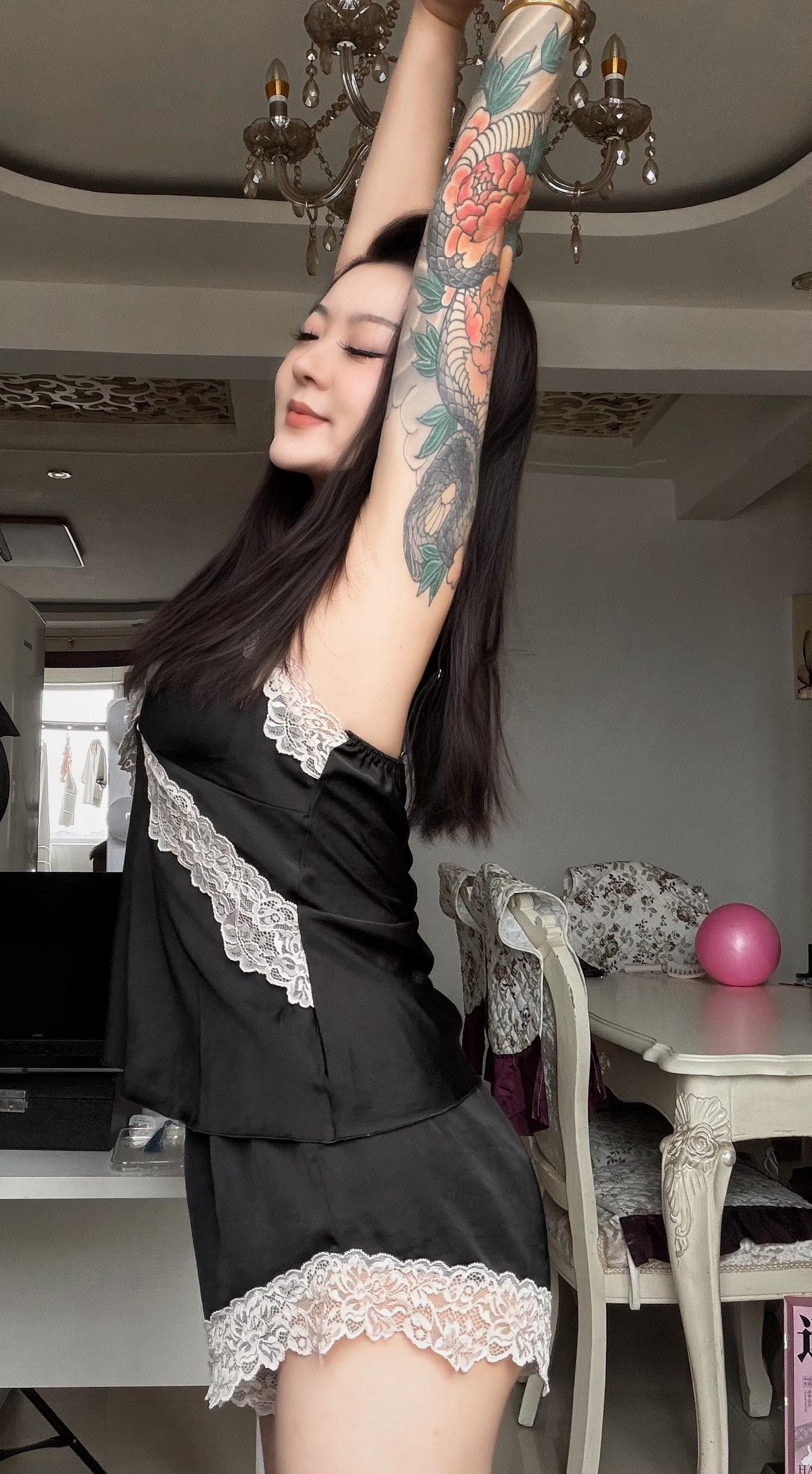 有时候觉得自己很委屈,但是好好想一想 我自己也不是什么省油的灯😎#花臂