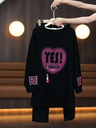 ′秋季新款长袖圆领拉链口袋烫钻卫衣