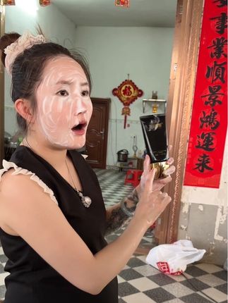 洗面奶选不好容易烂脸,这款氨基酸洗面奶温和不刺激,脸上爱出油,灰尘和淡妆,防晒,贵妇膏都用它洗,清爽舒适#洗面奶