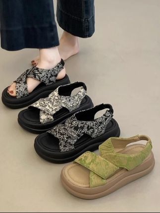 #夏季凉鞋 #时尚美鞋 #百搭鞋子 #优雅气质 #宝藏鞋子