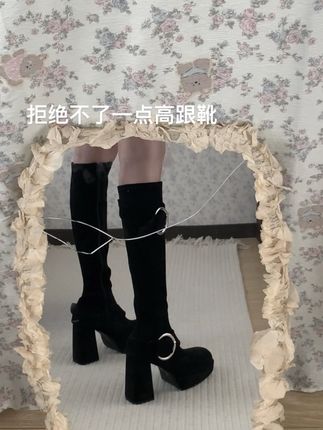 真拒绝不了一点高跟靴!#鞋控日常 #高跟鞋 #靴子 #lolita #秋冬穿搭