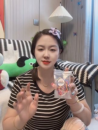 梳头总被皮筋缠头发?这款不缠发橡胶皮筋救星来了!扎发顺滑不勾丝,扯下不疼还耐用#亲测分享#亲测 #宝宝皮筋 #不缠头发皮筋