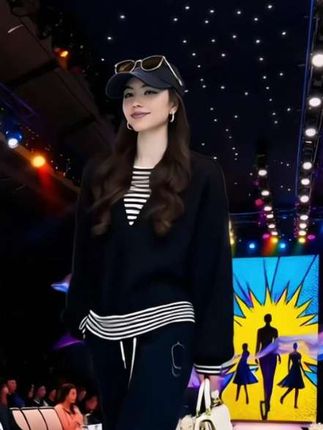 #高级感穿搭 #女装穿搭 #春秋穿搭 #衣服穿搭 #时装搭配