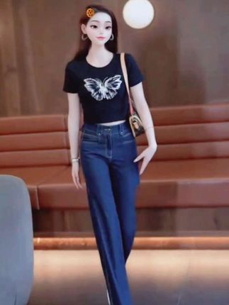 秋款牛仔裤夏季丹宁蓝防褪色高腰显瘦小个子窄版直筒裤子女#减龄显瘦穿搭 #显高显瘦显腿长 #面料柔软舒适 #视频来源于网络