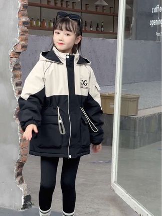 这辈子一定要生个女儿,真的太甜了,给她留长发,给她穿漂亮的衣服,可可爱爱,健康快乐的长大#女童穿搭 #秋季新款 #谁穿谁好看系列 #高品质童装