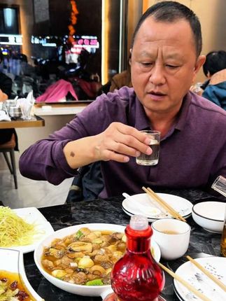 我们冀州没这样的朋友#酒桌文化 #小酒喝起来 #衡旺酒庄