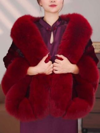 #大衣#穿搭#高级感大衣 #谁穿谁好看#视频同款