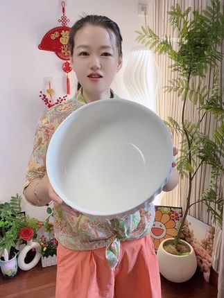 12英寸陶瓷南瓜汤碗纯白浮雕大汤碗 加厚加深#陶瓷餐具 #厨房好物#高颜值厨具 #大汤碗#超便宜超划算
