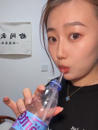 不爱喝水的真的准备个这个 天天妥妥八杯水#仙女都在喝什么 #懒人必备 #我超好喝 #内容太过真实