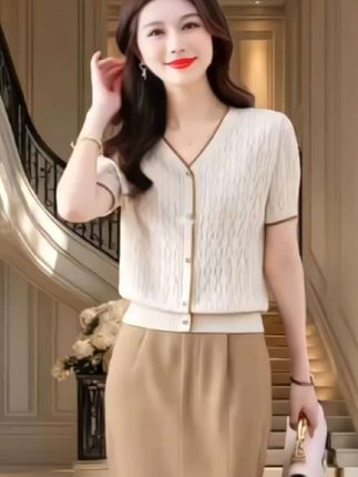 #高端大气 #减龄气质 #夏季新款女装 ##面料舒适透气 #穿出女人味