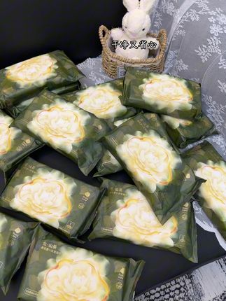 准备假期出去玩的!就这个一次性的加大加厚款的一次性浴巾赶紧提前安排上#一次性浴巾推荐 #加大加厚浴巾吸水性强 #亲肤#柔软舒适亲肤透气 #旅行必备好物