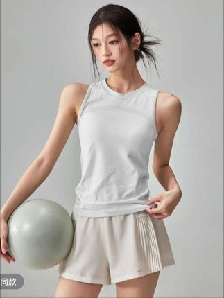 XVRV夏季新款运动背心女无袖瑜伽服健身上衣跑步训练速干透气上衣#女装#背心女#运动上衣#瑜伽服#夏季新款