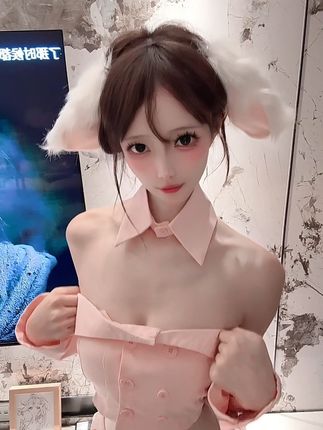想不到文案就嘿嘿,嘿嘿(◍•ᴗ•◍) #创作者扶持计划 #猛女必备 #猛男必跳