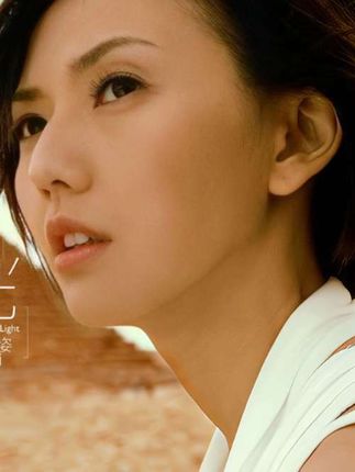 “你晦涩的文字篆刻在心 在纸上书写无力的情愫”#我怀念的 #孙燕姿 #音乐分享 #情感分享 #原创视频