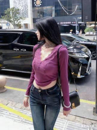 性感纯欲钓系蕾丝磨毛秋冬长袖显瘦针织褶皱收腰修身T恤女上衣#纯欲穿搭 #性感上衣 #收腰显瘦