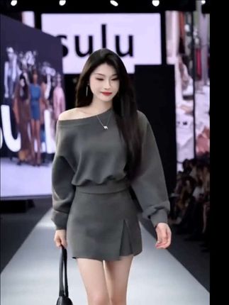 #高端大气 #时装搭配 #街拍小姐姐穿搭 #美不美你说了算
