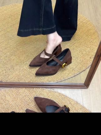 绒面棕显白第一名 #穿出高级感 #单鞋 #复古女鞋 #软底小单鞋 #百搭鞋子