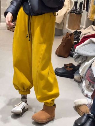 #上热门 #气质哈伦裤 #卫裤穿搭 #入秋穿搭 @DOU+小助手 @小店随心推 @巨量千川